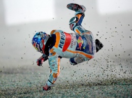 MotoGP: Дани Педроса досрочно завершил тесты из-за двух больших падений в Лосаиле