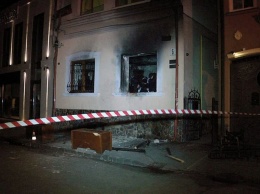 Полиция раскрыла оба нападения на здание Общества венгерской культуры в Ужгороде