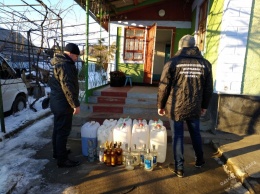 В Подольске пограничники обнаружили точку изготовления и сбыта контрафактного алкоголя (видео)
