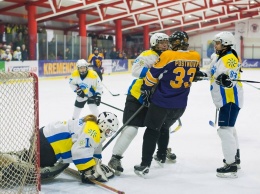Команда из Днепра гарантированно сыграет в финале чемпионата Украины по хоккею