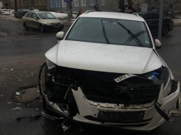 На «аварийном» перекрестке на Молдаванке произошло ДТП (фото, видео)