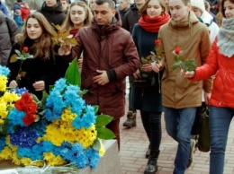 Как в Днепре отметили 204 годовщину со дня рождения Тараса Шевченко (ФОТО)