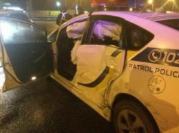 Ровенские полицейские задержали пьяного водителя, который протаранил патрульный автомобиль
