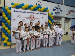 Спортсмены из Первомайска взяли 14 медалей на Первенстве Украины по киокушин карате