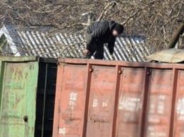 Хищение и сбыт угля в Покровске: арестованы двое участников преступной банды