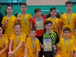 Футболисты ДЮСШ Мирноград заняли 3-е место на межрегиональном турнире, покровчане не смогли выйти из группы