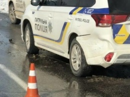 На трассе Черноморск - Одесса в ДТП попал автомобиль полиции