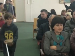 Почувствуй гордость: Под Одессой мамы с маленькими детьми устроили маленькую революцию (ВИДЕО)
