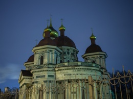 Красота ночного Днепра: необычные фотографии Чечеловки