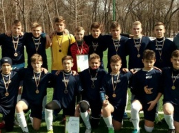 Футболисты ДЮСШ Мирноград стали бронзовыми призерами зимнего Чемпионата области по футболу