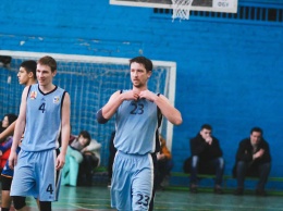 «Некоторые ребята не тренировались по десять лет». Дмитрий Забирченко возрождает баскетбол в родной Дружковке
