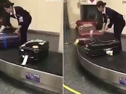В аэропортах Японии чемоданы ЧИСТЯТ перед тем, как отдать пассажирам!