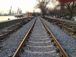 Железнодорожники отремонтировали дорогу в порт Бердянска