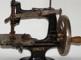 Почему за швейными машинками охотятся антиквары?