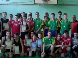 В Мирнограде состоялось первенство города по баскетболу среди юношей