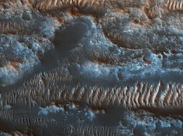 Дюны в движении: NASA опубликовало новую фотографию Марса