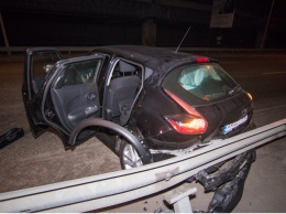 На Дарницком мосту в Киеве машина насмерть сбила студента