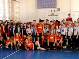 В Бахмуте прошли зональные соревнования «Школьная волейбольная лига Украины»