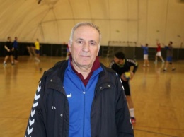 Тренер сборной Украины: «Задача быть в двойке лучших и выйти на Евро»