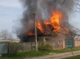На Херсонщине сгорел дом из-за газосварочных работ (фото)