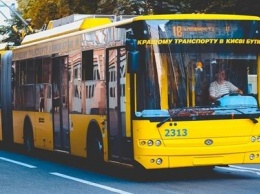 В Киеве и-за ремонта дороги закроют два троллейбусных маршрута
