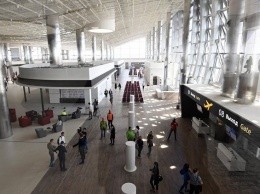 В новом аэропорту Симферополя погасили специальную открытку