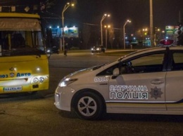 В Киеве столкнулись авто на "евробляхах" и маршрутка (ФОТО)