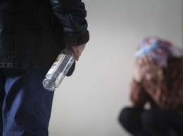 ЧП на Днепропетровщине: пьяный мужчина изнасиловал жительницу Терновки