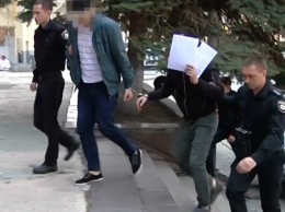 ЧП в Днепре: студенты из Узбекистана с ножом отбирали мобильные телефоны