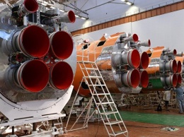 Рогозин: кабмин рассмотрит проект ракеты "Союз-5" на метановом двигателе