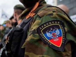 В Донецке средь бела дня толпа подростков избила боевиков, - соцсети