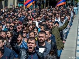 Ереван восьмые сутки охвачен протестами