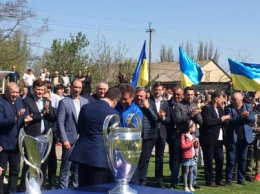 Херсон встретил Кубок Лиги чемпионов УЕФА