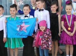 Павлоградские танцоры завоевали 29 медалей на областном турнире