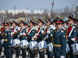 Военные оркестры из Москвы и Петербурга приедут на парад в Крым