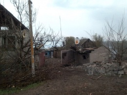 По Луганскому и Новолуганскому боевики за сутки выпустили более 140 снарядов и мин (фото)
