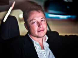 Богатые тоже плачут: у Илона Маска возникли проблемы с Tesla