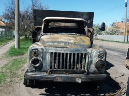 В Запорожской области горел грузовик: спасатели предотвратили взрыв газа