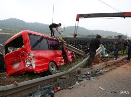 В ДТП с автобусом в Южной Корее погибло восемь человек