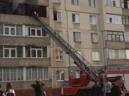 В Сумах горела квартира в многоэтажке