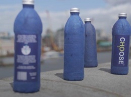 Британский ученый создал пластиковую бутылку, которая разлагается за три недели