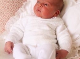 Опубликованы новые фото новорожденного принца Луи