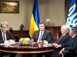 Поцелуи, бриллианты, обмороки: как вступали в должность украинские президенты