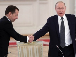 Почему Путин снова назначил Медведева премьер-министром