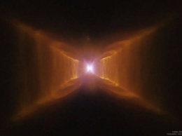 Мельчайшие детали туманности Красный Прямоугольник - от телескопа Хаббл
