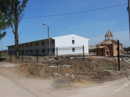 В Одесском регионе строят базу с церковью для морских пехотинцев (фото и видео)