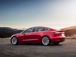 Tesla Model 3 проехала на одном заряде расстояние с пол-Украины