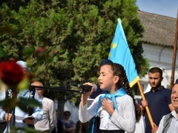Вопреки запретам: в Крыму проходят митинги и молебны в память жертв депортации крымскотатарского народа (ФОТО, ВИДЕО)