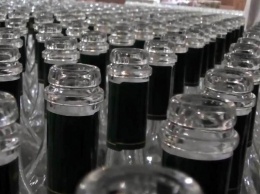 На Херсонщине "накрыли" массовое производство суррогатного алкоголя