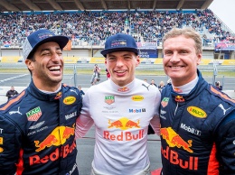 Гонщики Red Bull принимают участие в Jumbo Racedagen
